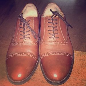 I am selling these Express shoes
